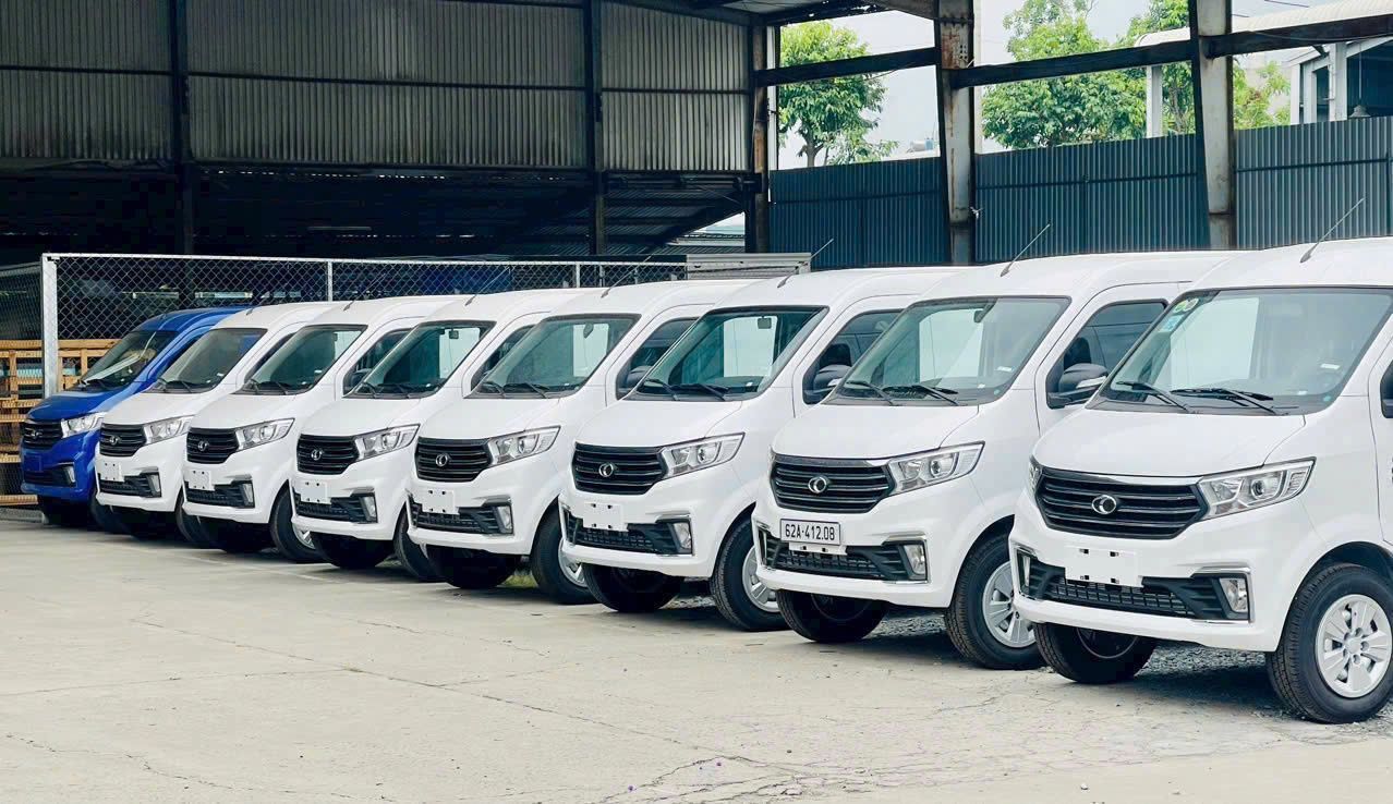XE TẢI VAN CHẠY TRONG PHỐ 24/7  Lô xe vừa về, có sẳn giao ngay