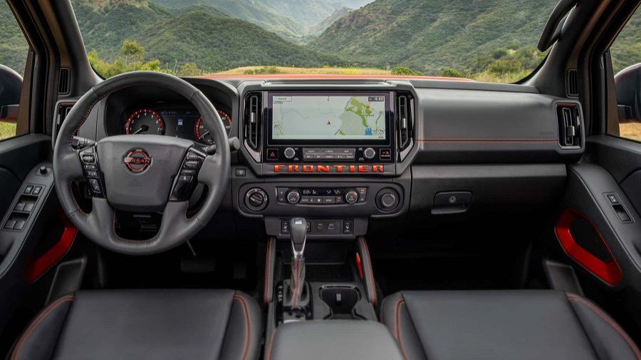 Nội thất Nissan Frontier 2025