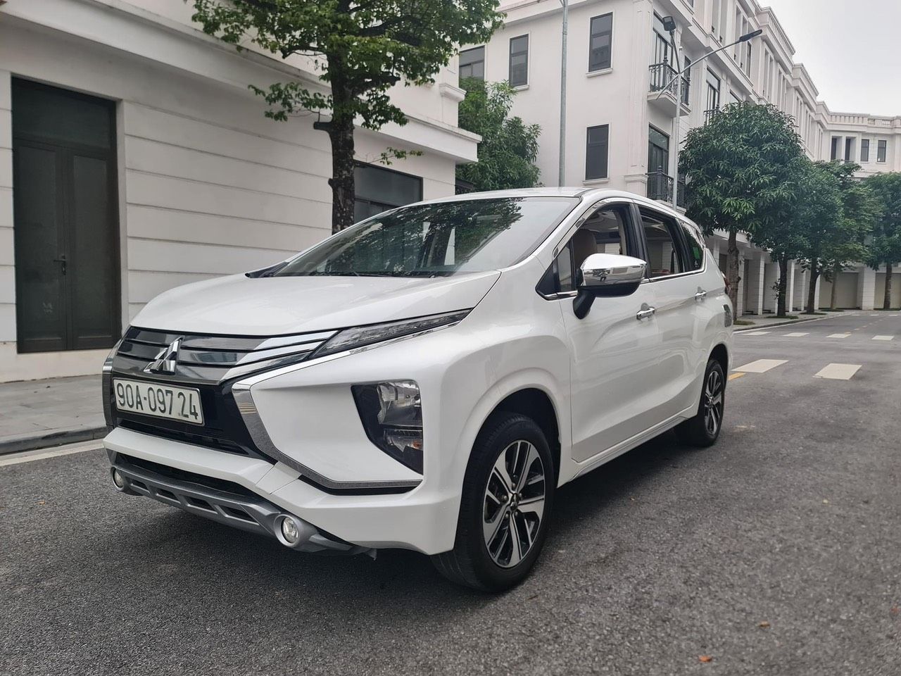 Cần bán nhanh xe Xpander sx 2019 1 chủ