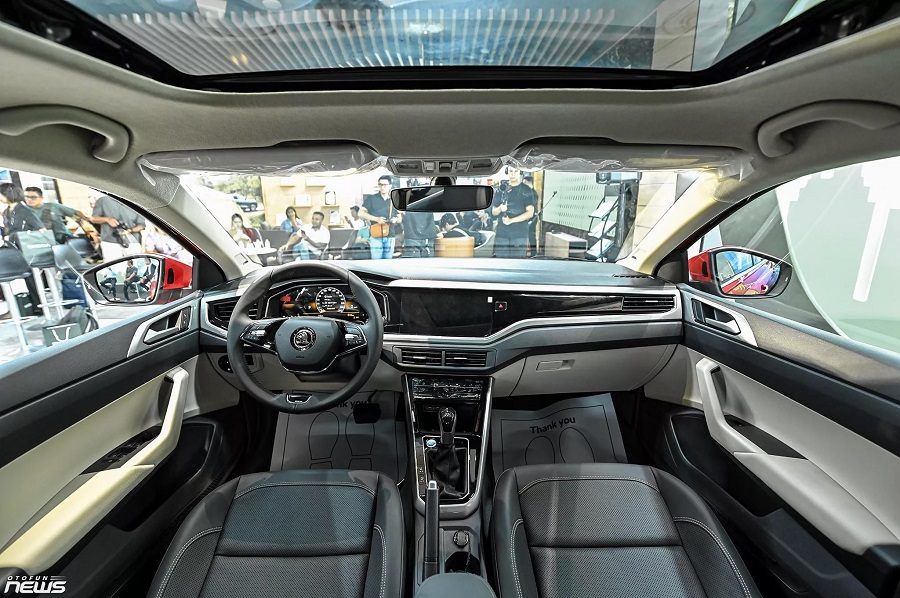 nội thất Skoda Slavia 2025