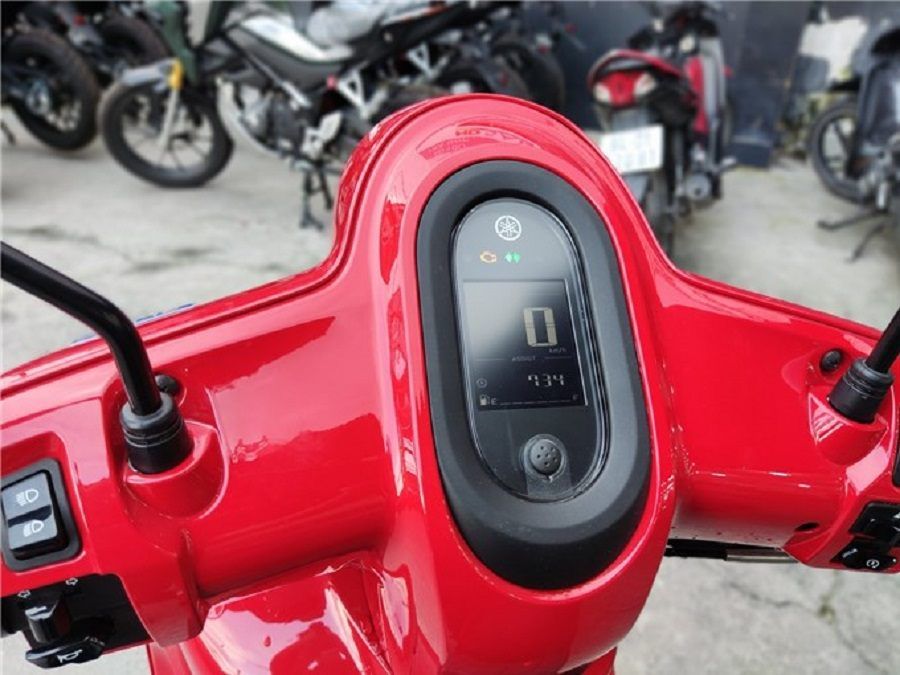 đồng hồ Yamaha Fazzio