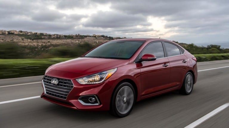 Top sedan hạng B dưới 500 triệu thiết kế đẹp và trang bị xịn xò trong tầm giá