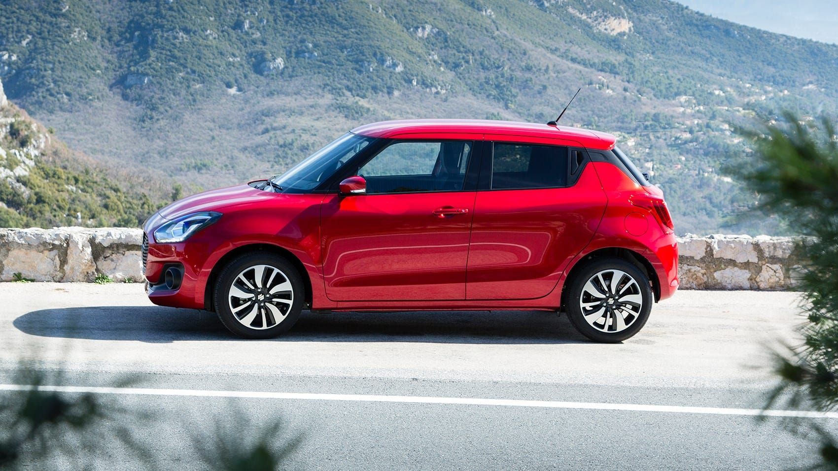 Suzuki Swift Sport Hybrid 2021-4