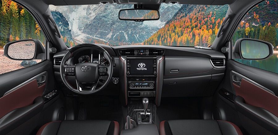 Nội thất Toyota Fortuner 2025