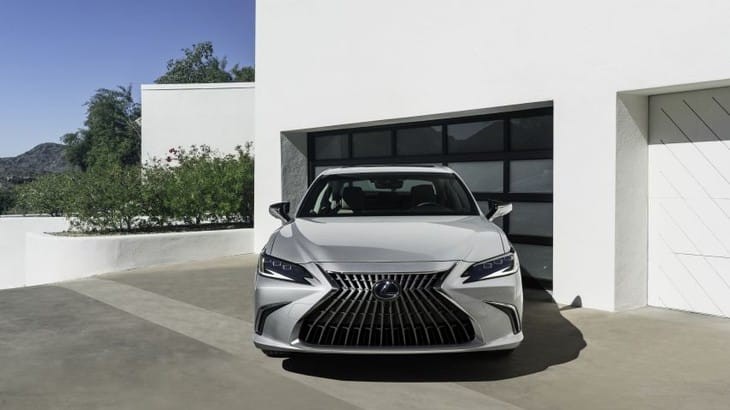 Lexus ES 2022-2