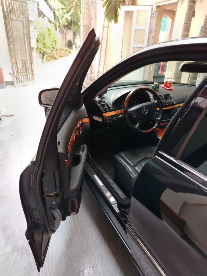 CHÍNH CHỦ CẦN BÁN XE MERCEDES NĂM 2008