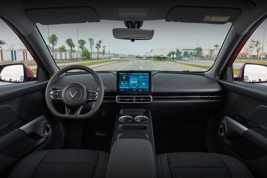 nội thất VinFast MPV7