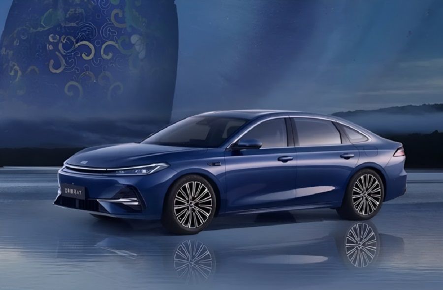 Geely Galaxy A7 Sedan PHEV