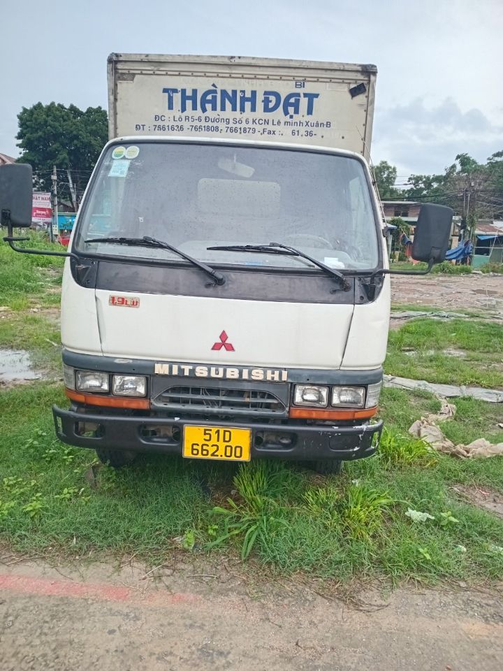 Chính chủ bán xe tải MITSUBISHI sản xuất năm 2004