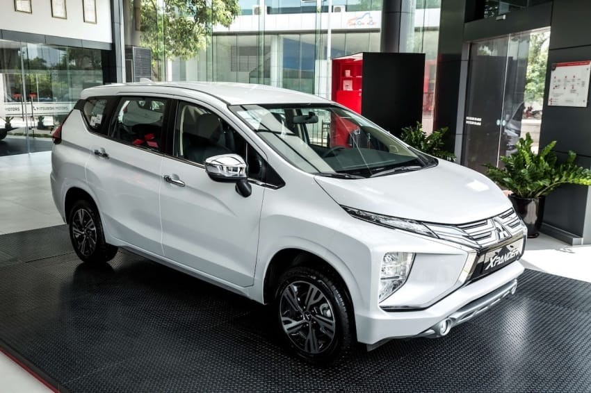 Mitsubishi Xpander: Giá lăn bánh, ưu đãi, trải nghiệm 10/2020