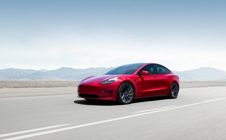 Tesla Model 3 2024