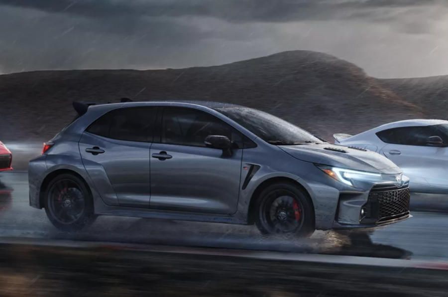 thân xe Toyota GR Corolla