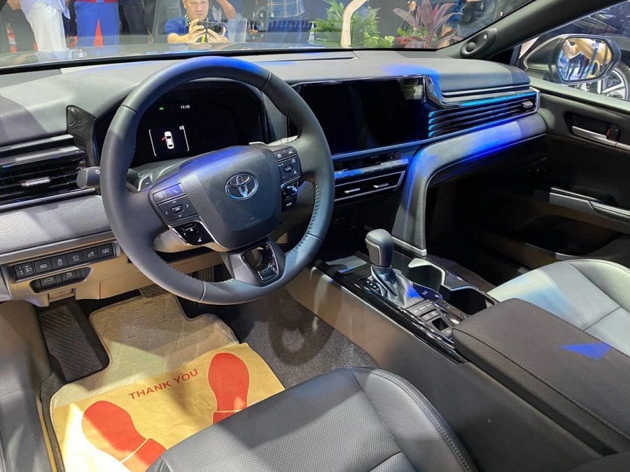 Nội thất Toyota Camry 2025