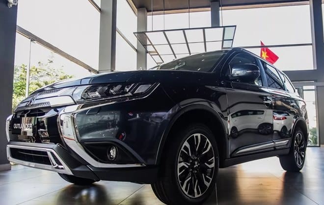 Ngoại thất Mitsubishi Outlander-5