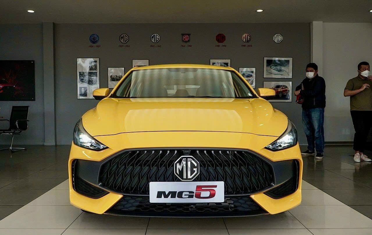 70TR nhận xe Sedan hạng C nhập Khẩu. Không cần CM thu nhập