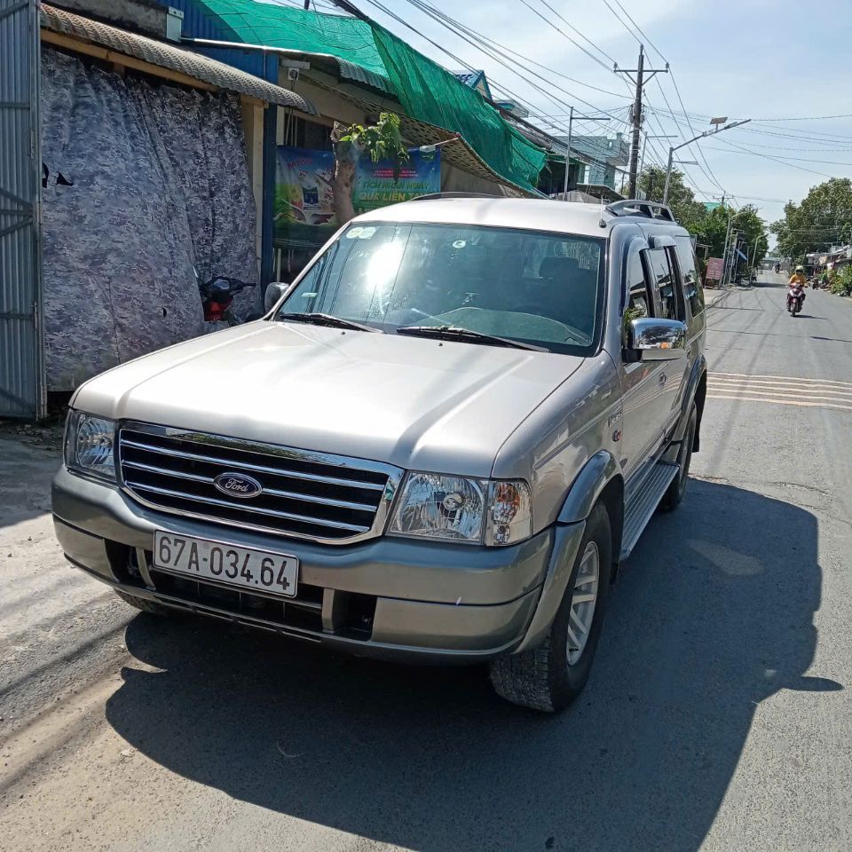 Bán Ford Everest 2006 – Chính Chủ Đang Sử Dụng