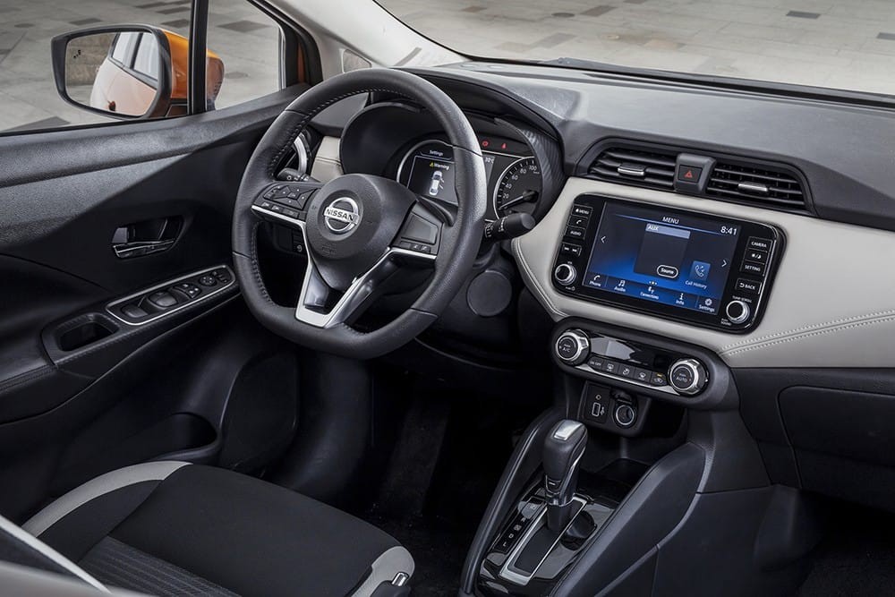 Nội thất của Nissan Almera 2021.