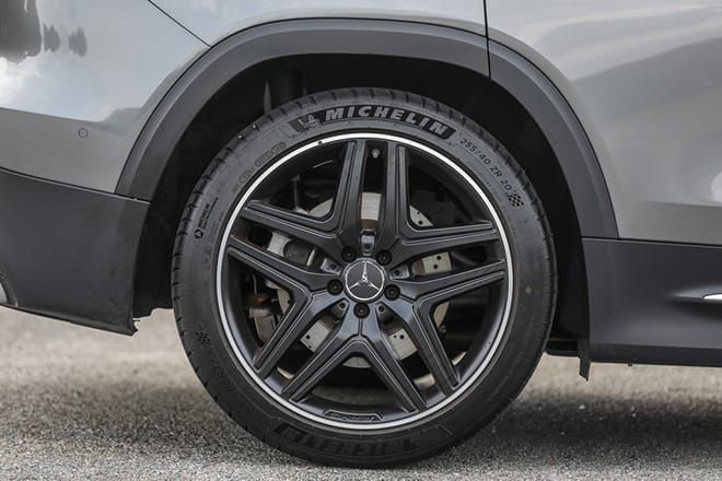 Ngoại thất Mercedes-AMG GLB 35 4Matic-3