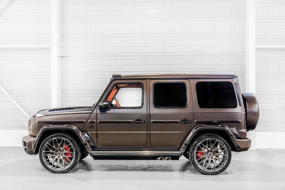 Phía bên sườn của Hofele HG 63 Limitless 2021