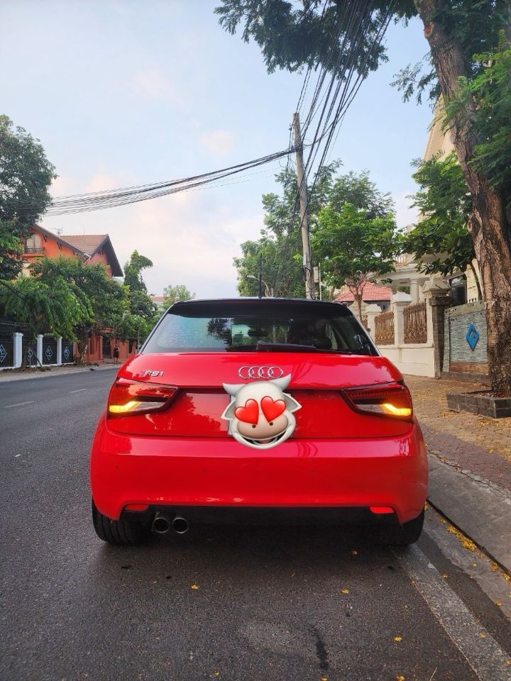Chính chủ cần bán xe Audi A1 - Năm XS 2010