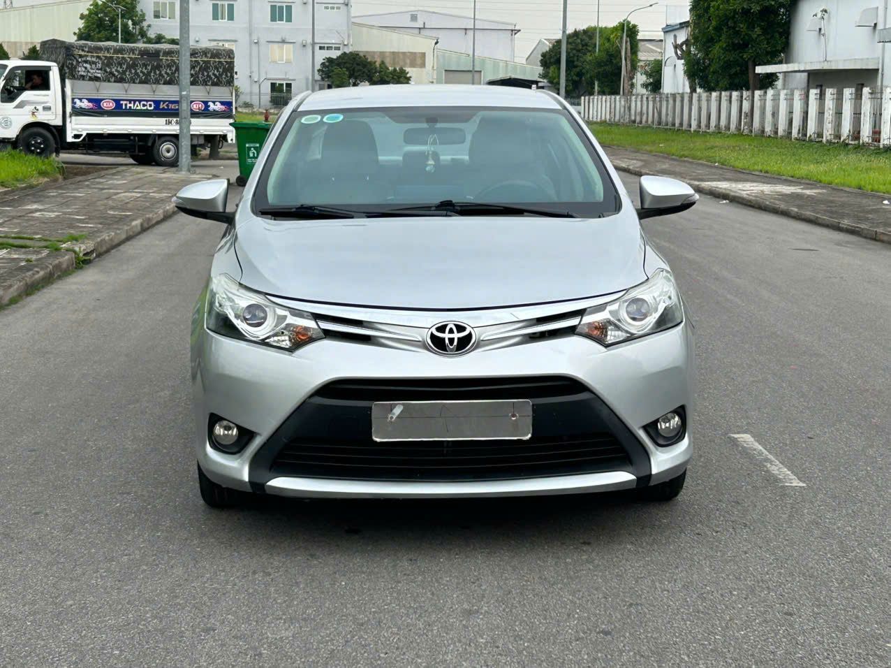 Toyota Vios G 1.5 AT - Sản xuất 2017