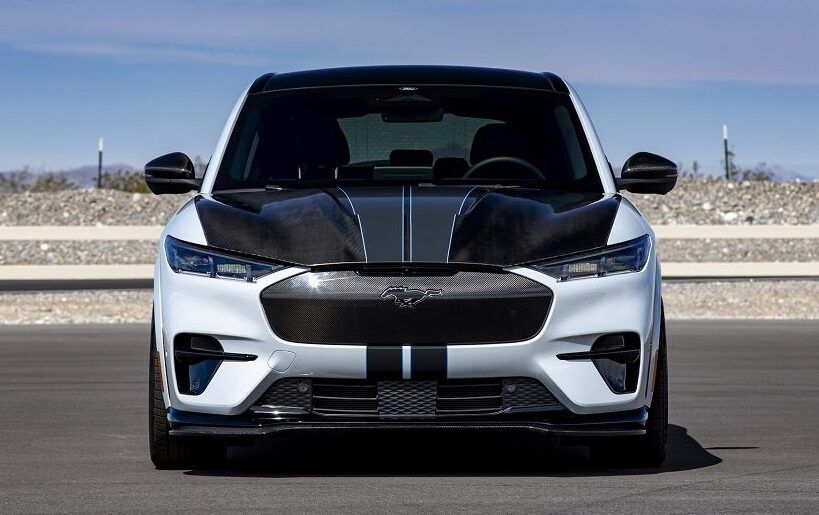 Đầu xe Shelby Mustang Mach-E GT