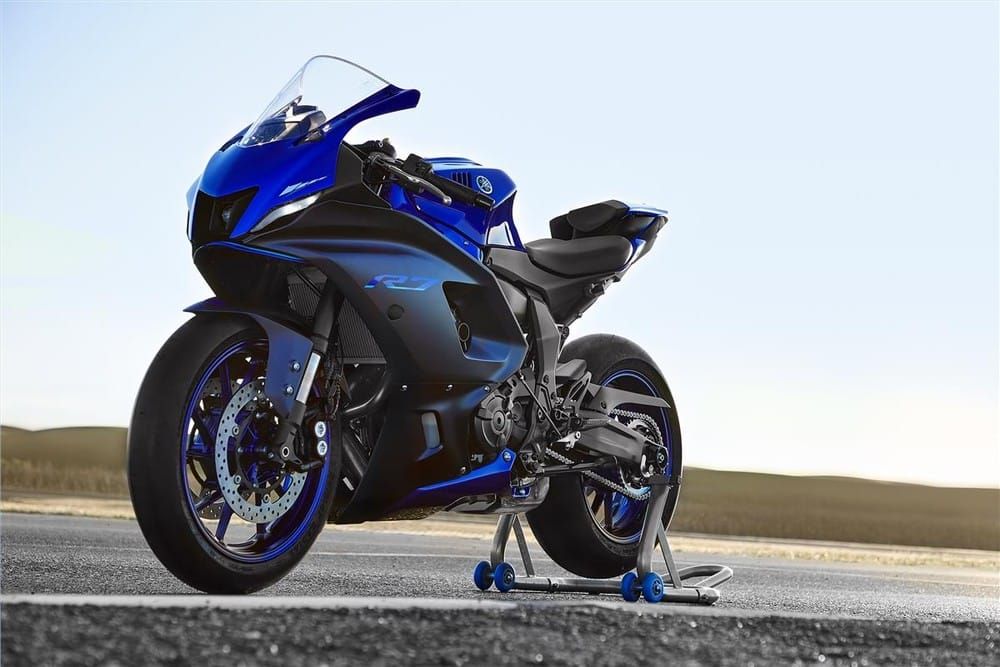 Theo phân tích, Yamaha R7 sẽ có giá bán khoảng 250 triệu đồng tại khu vực Đông Nam Á Theo phân tích, Yamaha R7 sẽ có giá bán khoảng 250 triệu đồng tại khu vực Đông Nam Á
