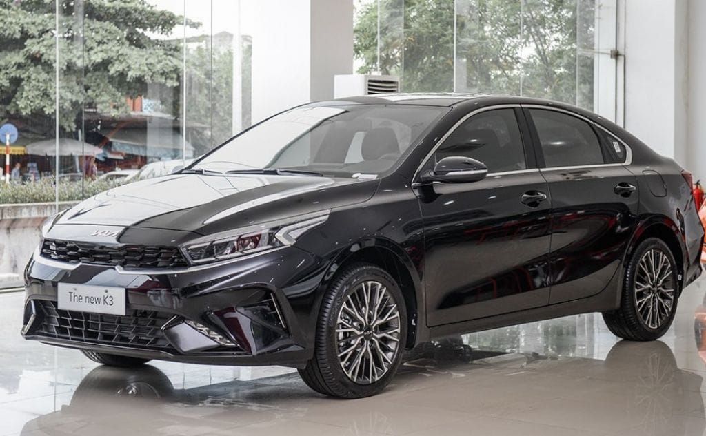 Cần bán xe kia k3 premium 2.0 AT đời 2022
