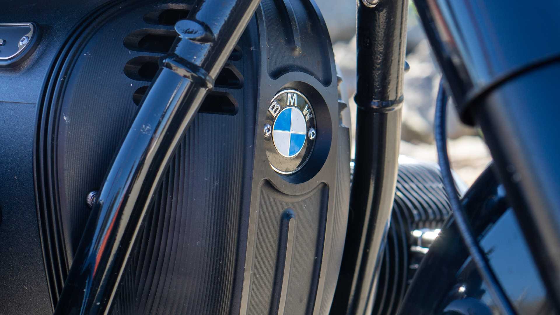 BMW R18 B 2022 Đánh Giá: Thông Số, Giá Xe Và Hình ảnh.