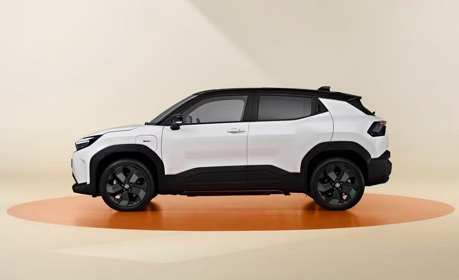 Thân xe Toyota Urban Cruiser EV