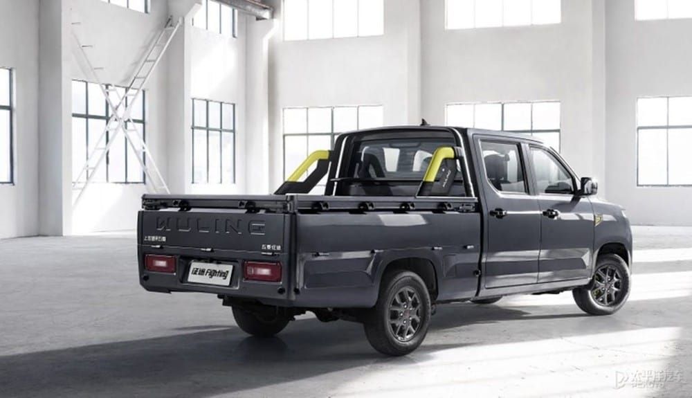 Phía sau của Wuling Zhengtu 2021