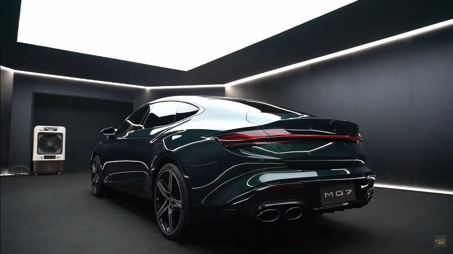 đuôi xe