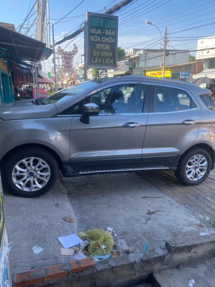 FORD ECOSPORT 2016 – GIÁ CHỈ 268 TRIỆU