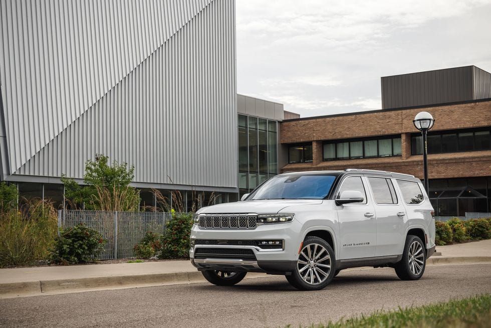 Thông số Jeep Grand Wagoneer 2022