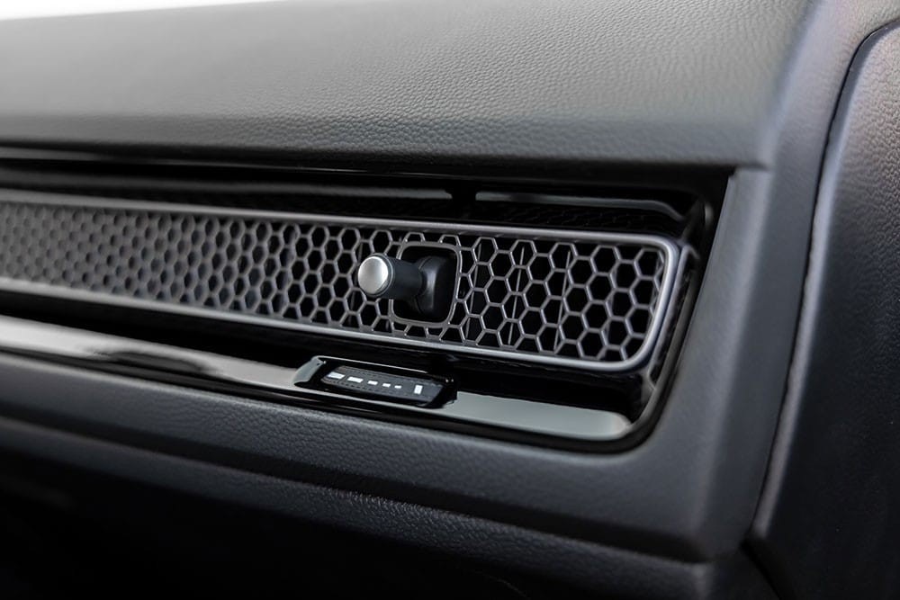 ... và cửa gió điều hòa mới của xe