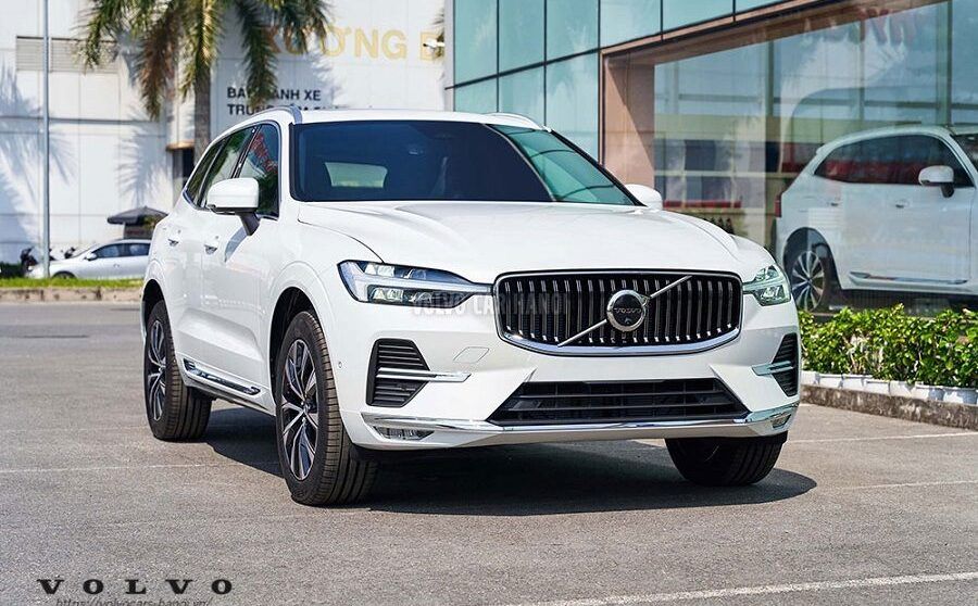 Volvo XC60 2025