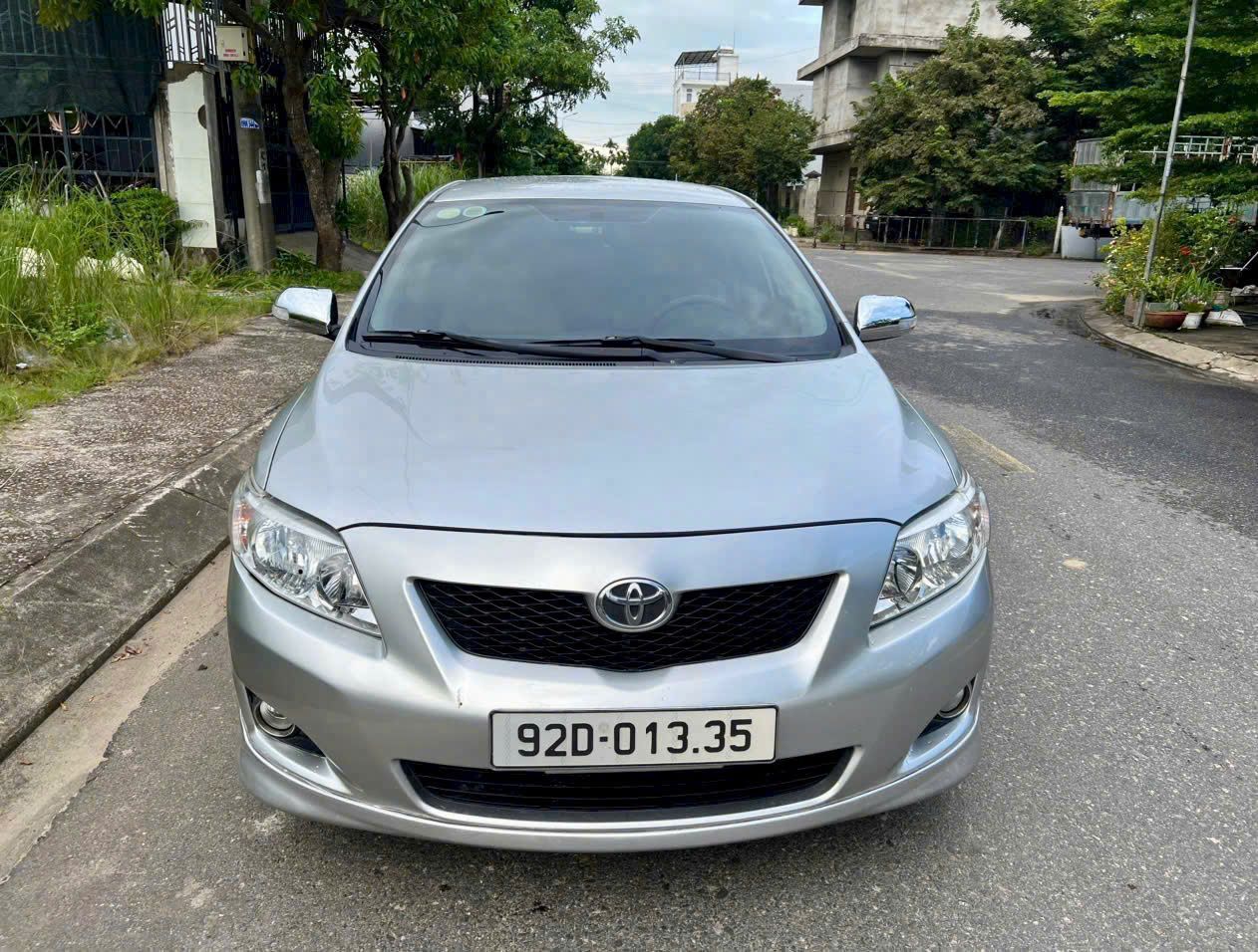 Bán nhanh Toyota Altis bản 2.0V - sx 2010