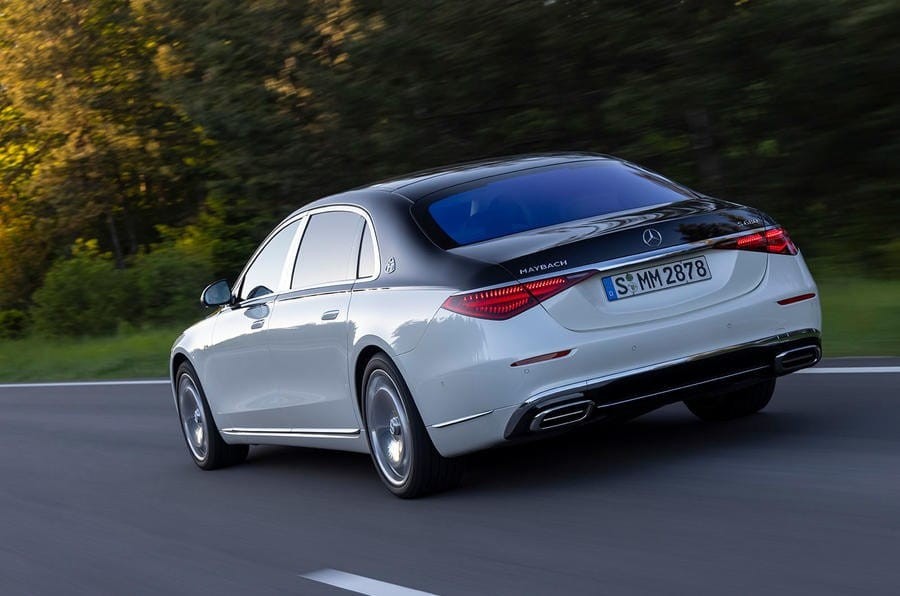 Mercedes-Maybach S 680 4Matic First Class 2021 dùng động cơ V12 và hệ dẫn động 4 bánh toàn thời gian