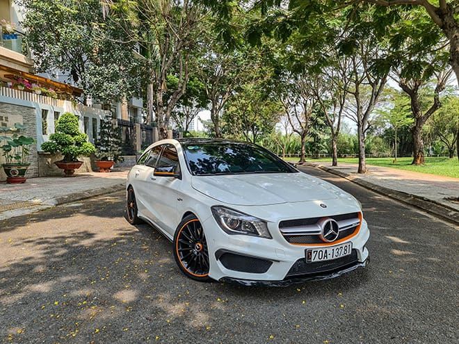 Mercedes-Benz CLA 45 AMG Shooting Brake