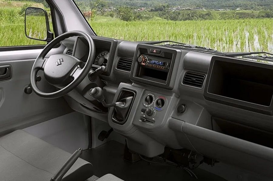 Nội thất Suzuki Carry
