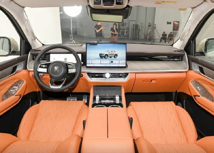 nội thất GWM Tank 500 Hi4-T/Hi4-Z 2026