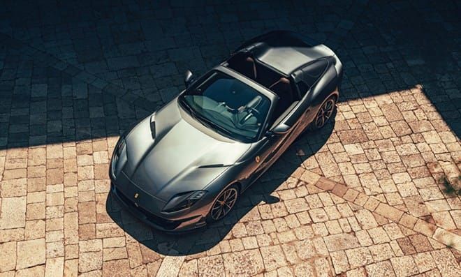 Bộ đôi siêu xe Ferrari 812 GTS và SF90 nhận giải thưởng lớn từ TopGear