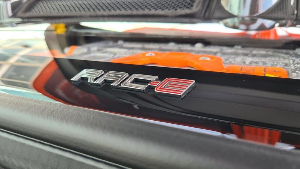 SF90 Spider có công suất tối đa 986 mã lực