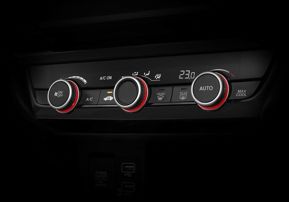 Núm chỉnh điều hòa...