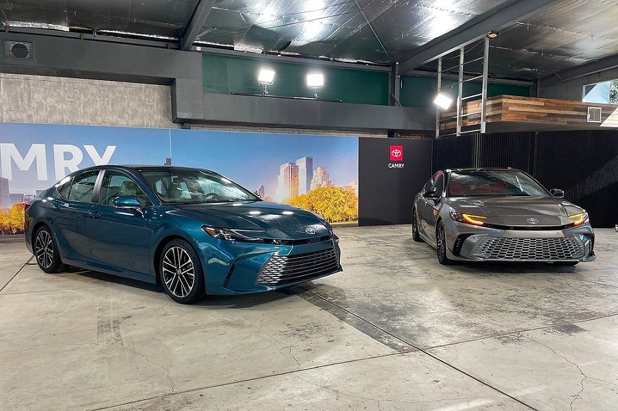 Toyota Camry 2025