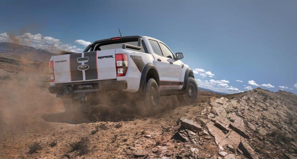 Ford Ranger Raptor X 2021 nhìn từ phía sau Ford Ranger Raptor X 2021 nhìn từ phía sau
