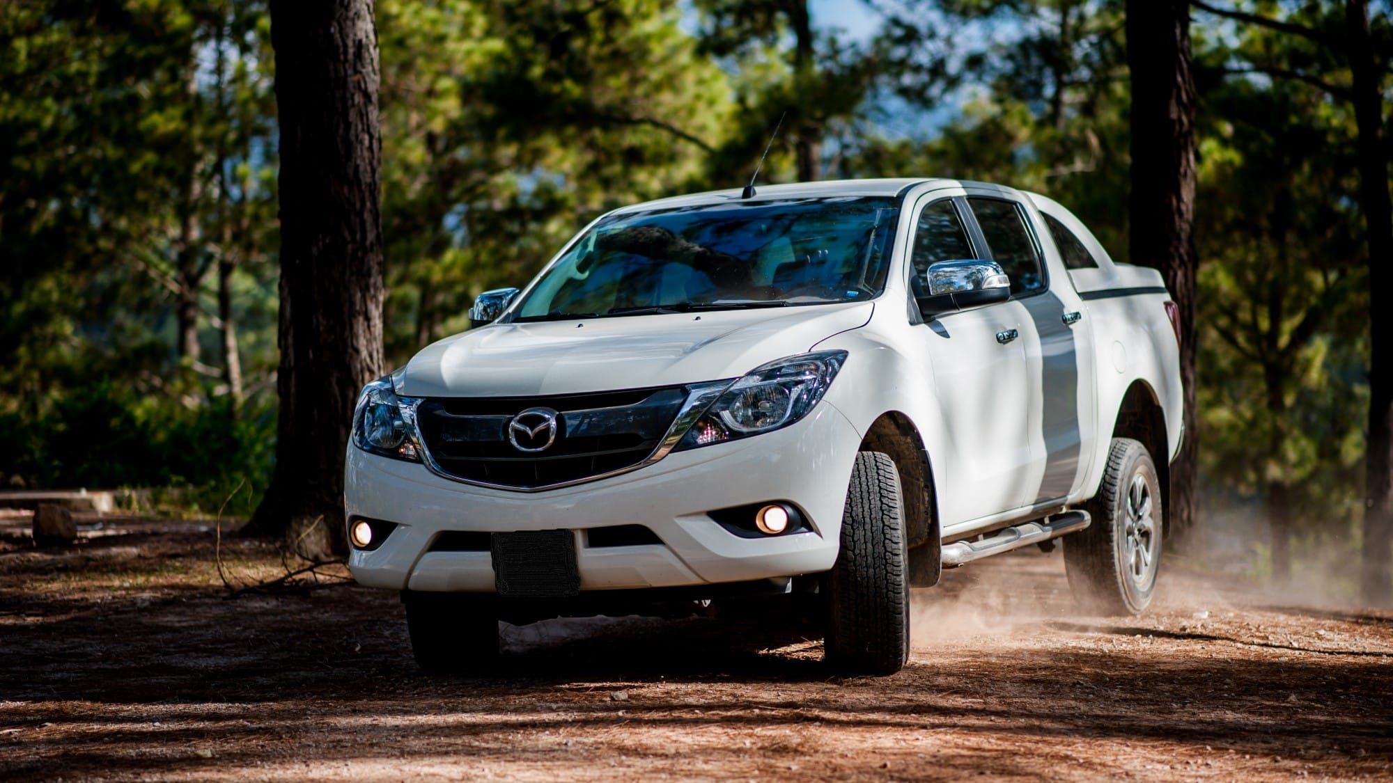 Mazda BT-50-1