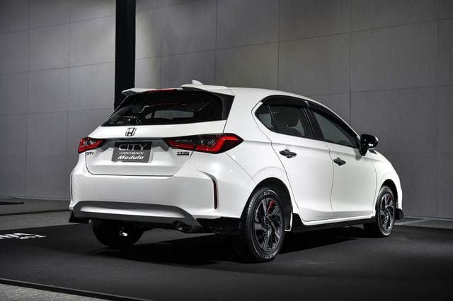 Honda City Hatchback 2021-11