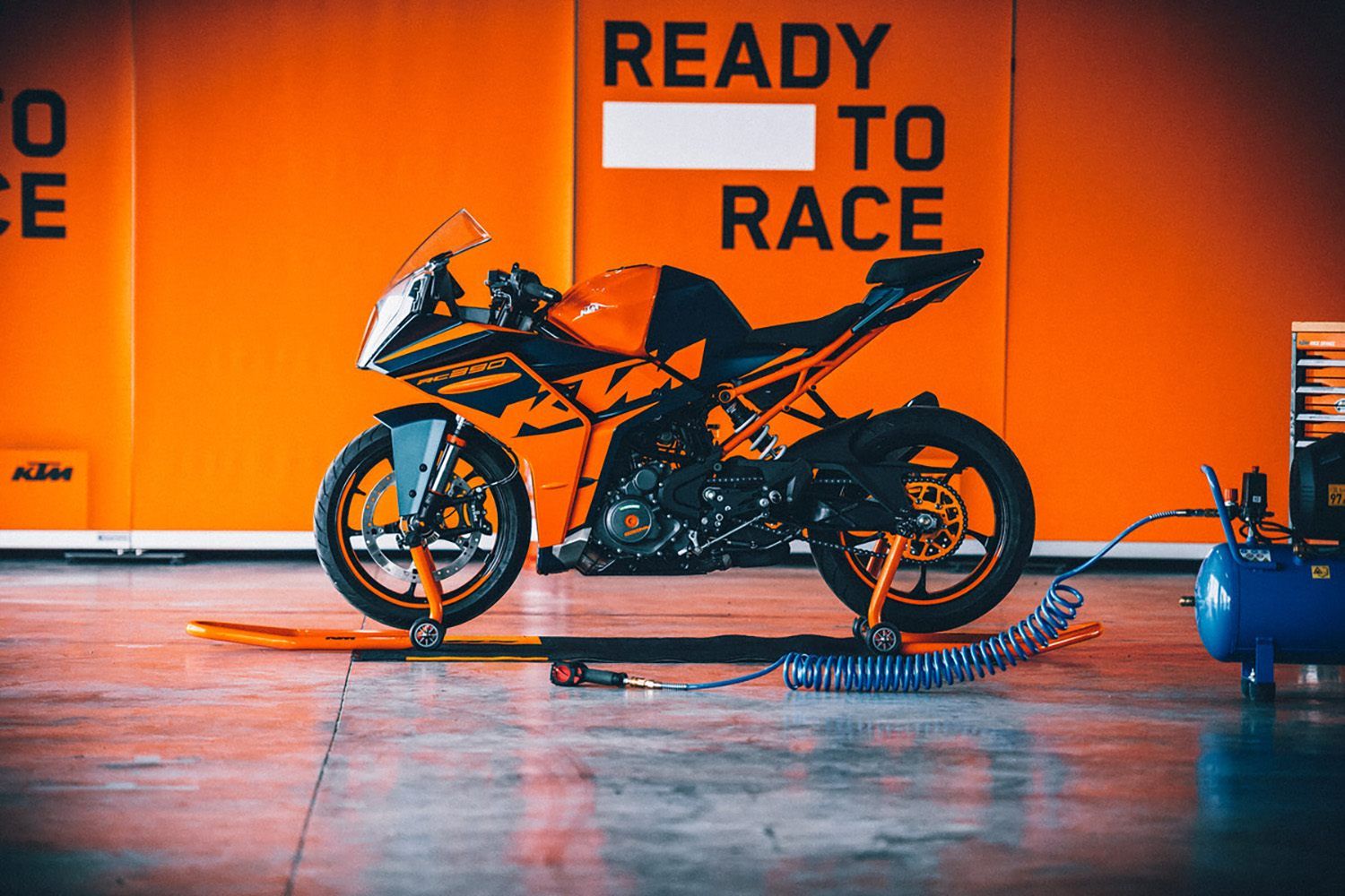 KTM RC 390 2022