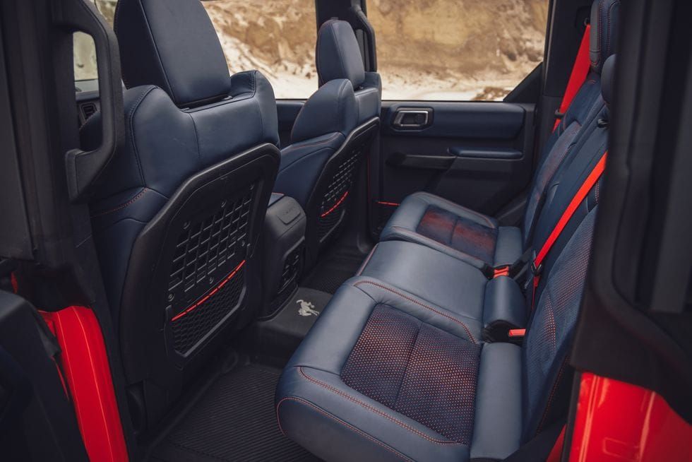 Ghế sau Ford Bronco Raptor 2022